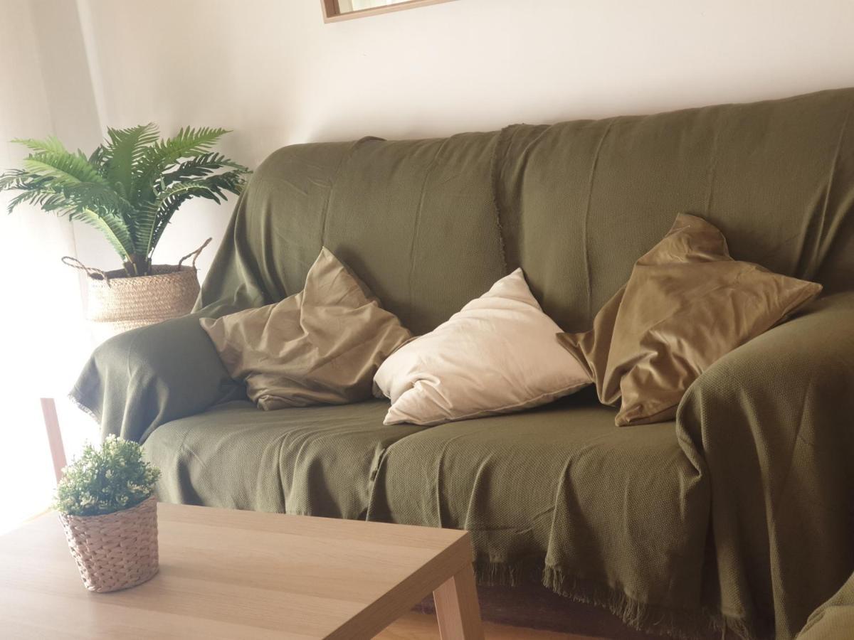 Apartamento En Cuevas Del Becerro Exteriör bild
