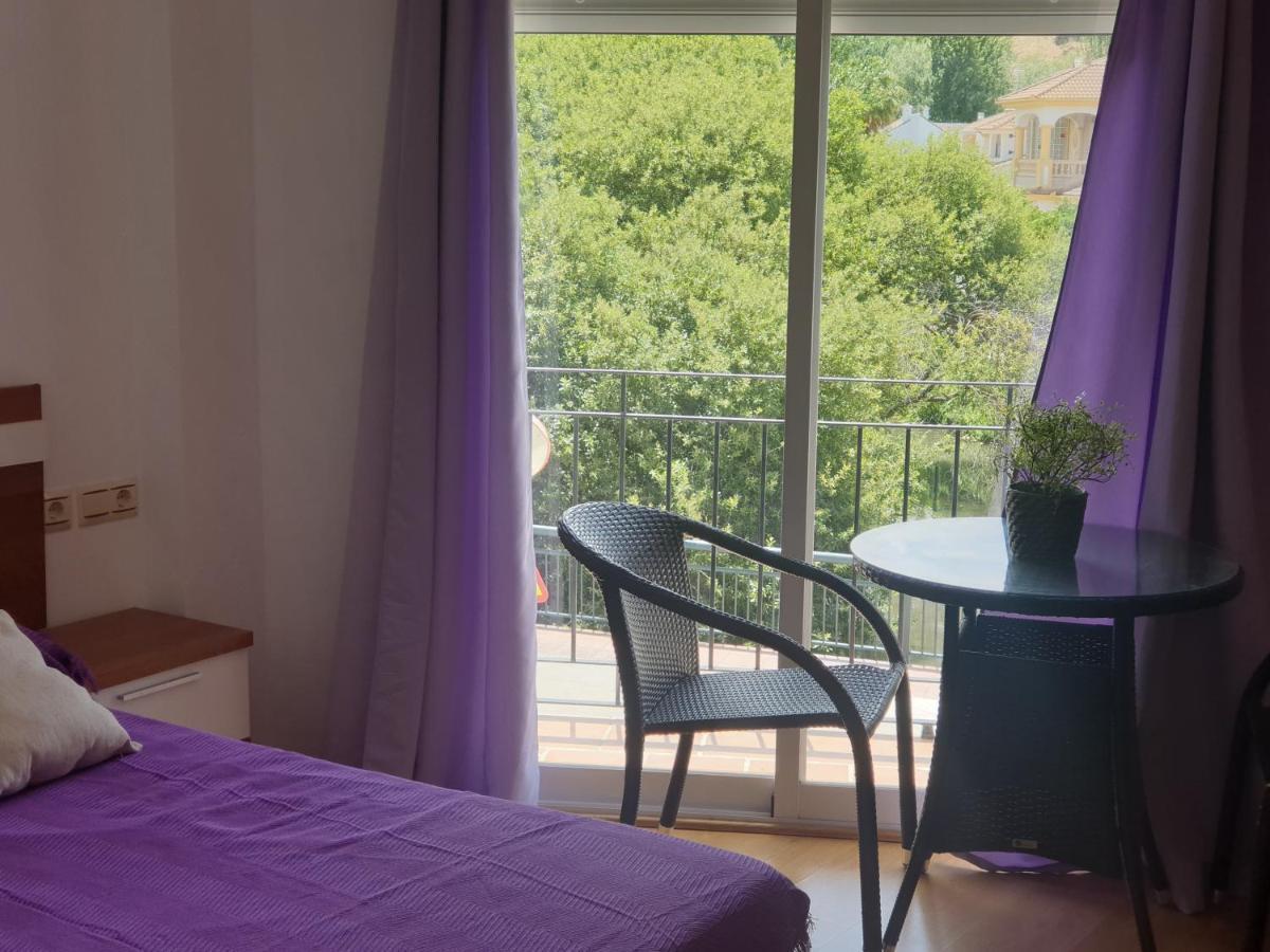Apartamento En Cuevas Del Becerro Exteriör bild