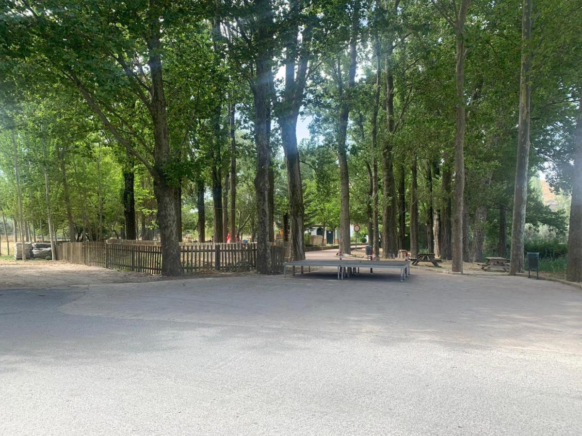 Apartamento En Cuevas Del Becerro Exteriör bild